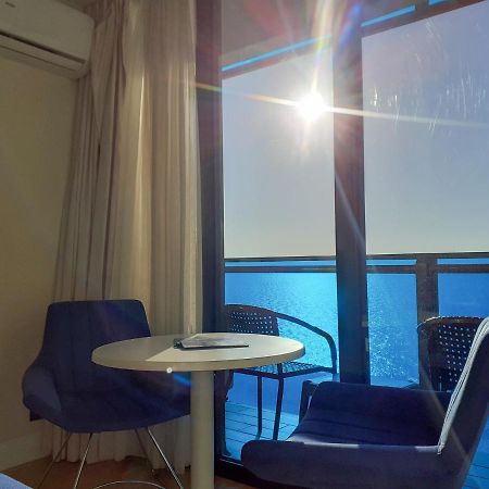 Only Front Sea View, No Side View, Wonderful Panorama, High Floor, Location Guarantee Aparthotel Batumi Luaran gambar