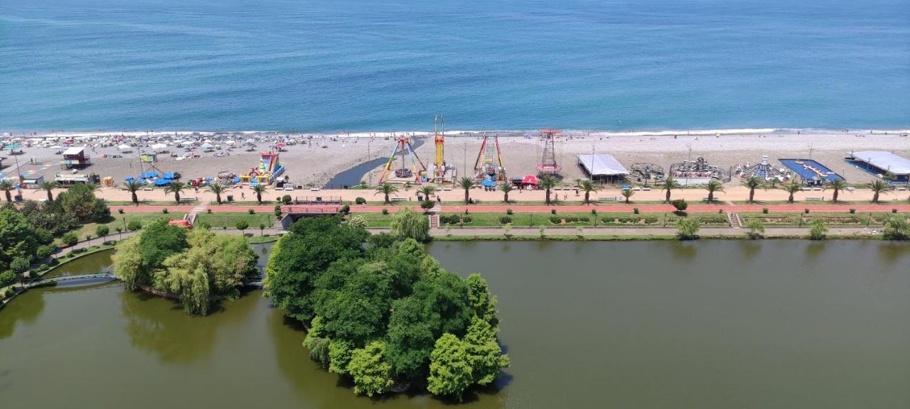 Only Front Sea View, No Side View, Wonderful Panorama, High Floor, Location Guarantee Aparthotel Batumi Luaran gambar