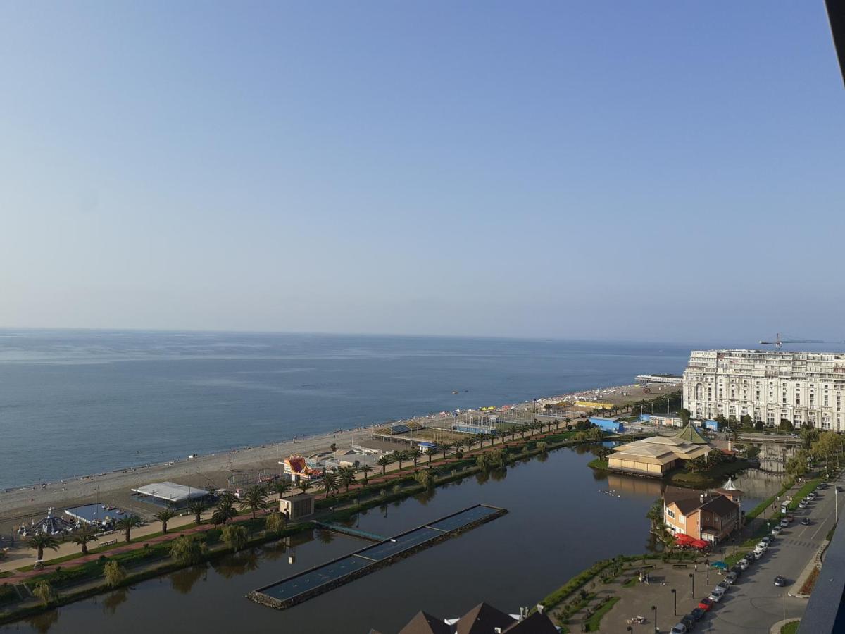 Only Front Sea View, No Side View, Wonderful Panorama, High Floor, Location Guarantee Aparthotel Batumi Luaran gambar
