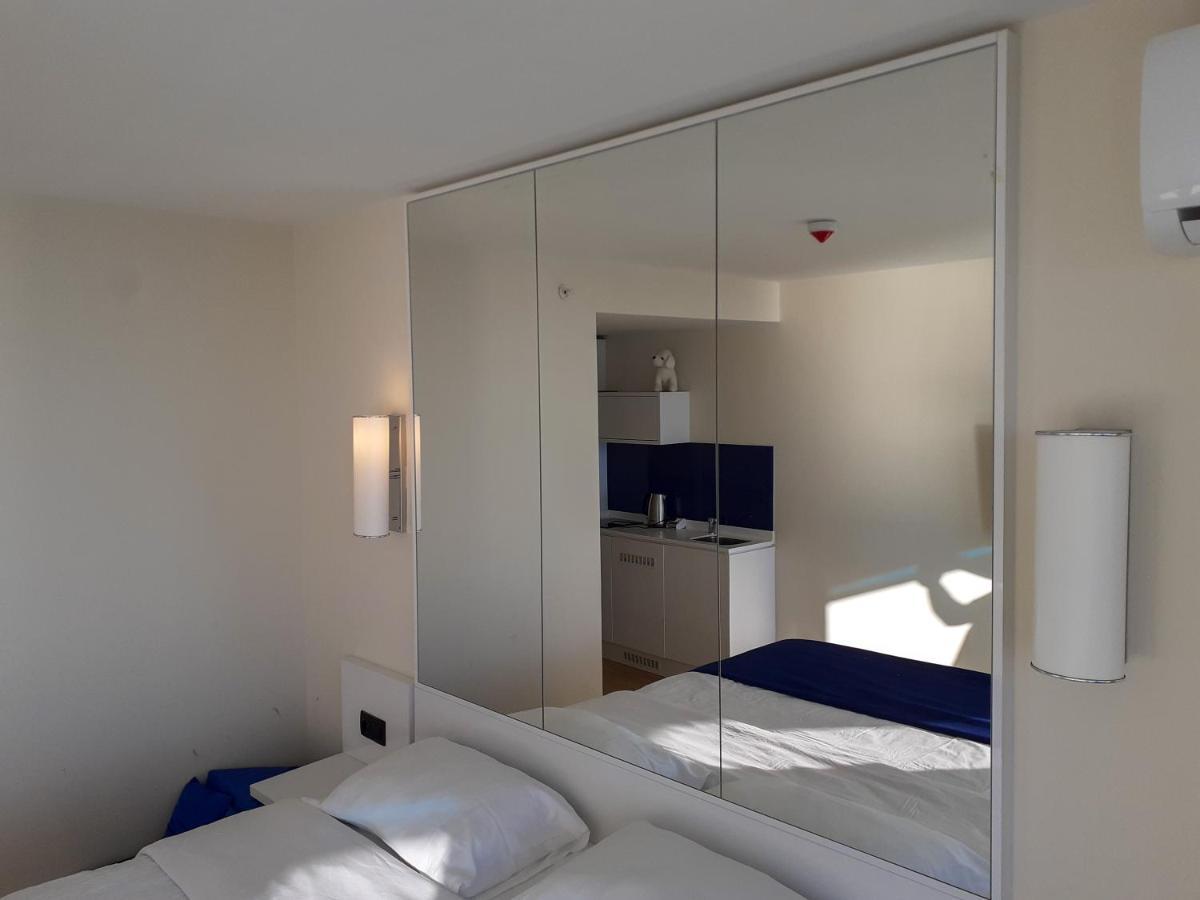 Only Front Sea View, No Side View, Wonderful Panorama, High Floor, Location Guarantee Aparthotel Batumi Luaran gambar